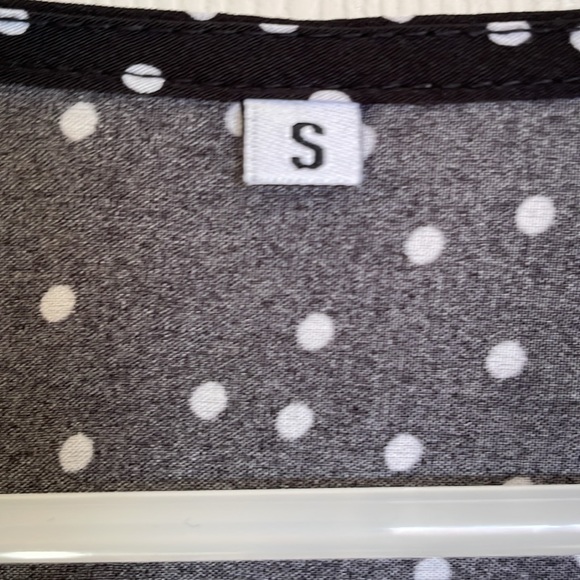 Black & White Polka Dots Bohemian Balloon Sleeves Loose Fit Dress Size Small - Picture 5 of 10